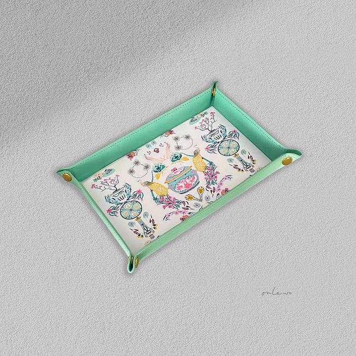 'Peranakan Story' leather tray