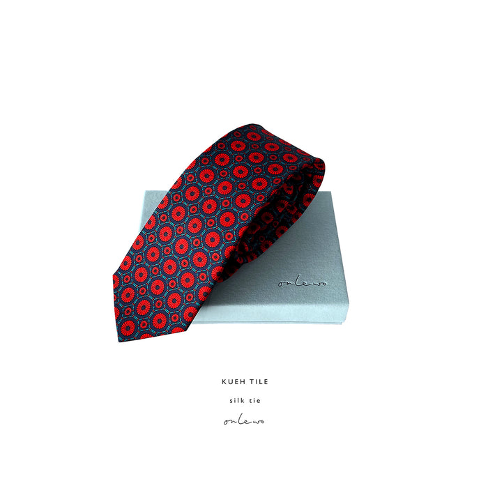 ‘KUEH TILE’ Silk Tie